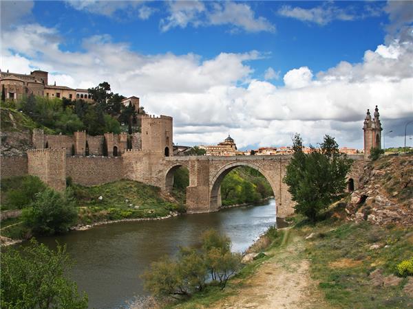 Madrid, Valencia and Barcelona tour, added comfort
