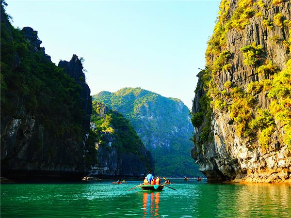 Hanoi to Ho Chi Minh vacation in Vietnam