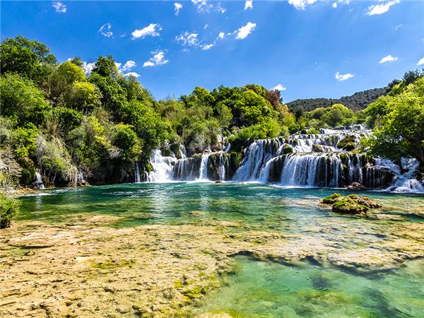 Croatia cruising vacation, Dubrovnik to Split