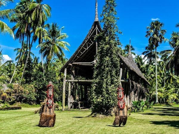 Papua New Guinea small group tour