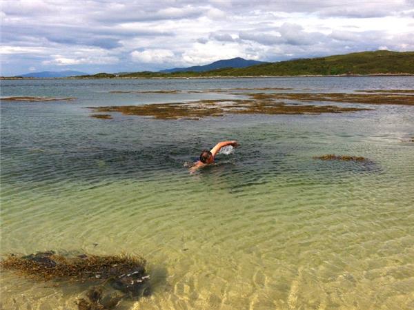 Atlantic Coast sea kayaking vacation in Scotland