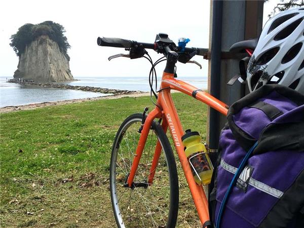Japan cycling vacation, small group