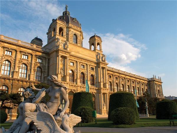 Cycle the Danube shell