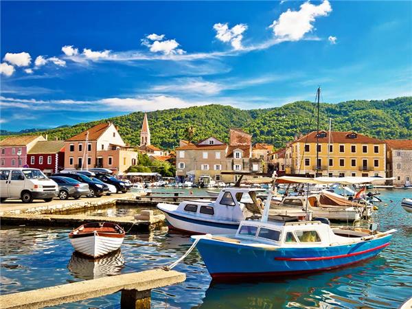Croatia Coastal cruising vacation