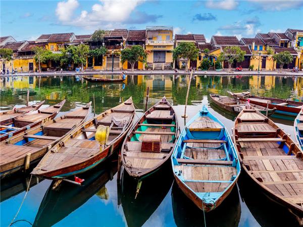 Vietnam and Angkor in comfort