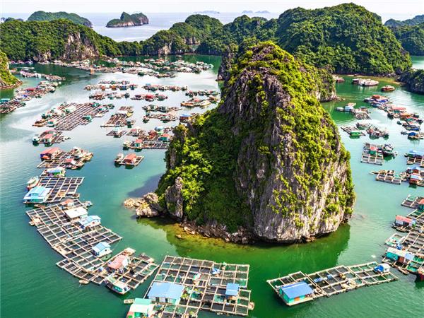 Vietnam and Angkor in comfort