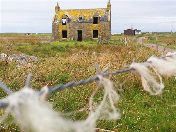 Western Isles small group walking vacation, Scotland