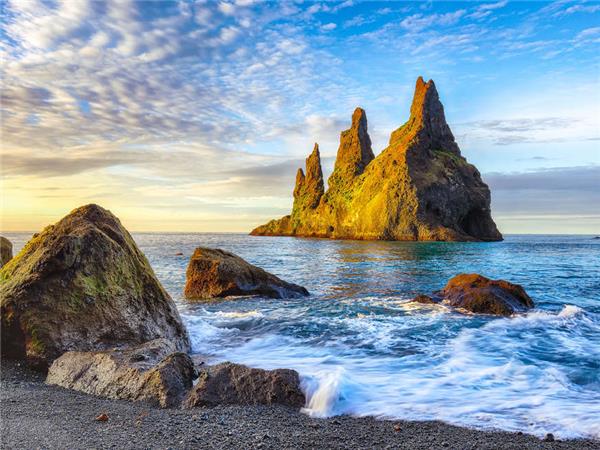 Iceland summer small group vacation