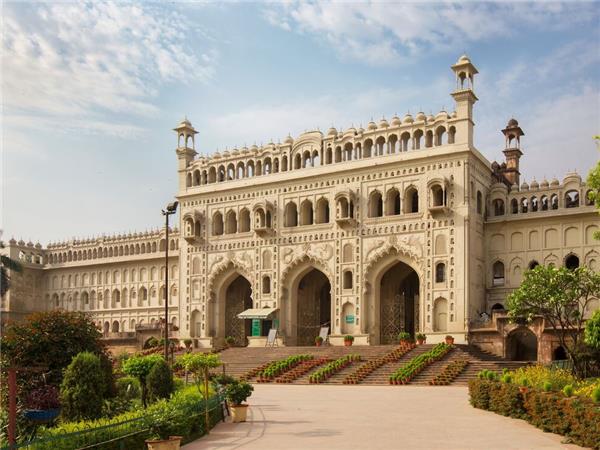 India small group vacation with added comfort