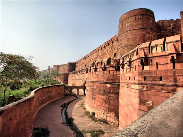 India small group vacation with added comfort