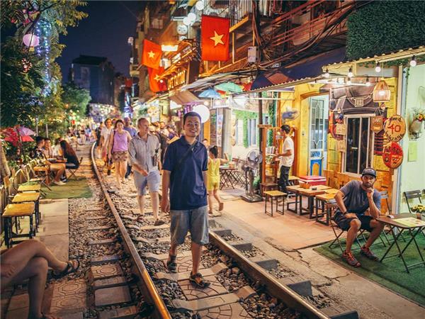 Vietnam in depth tour