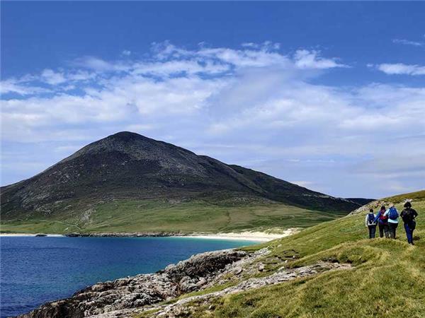 Walking in Outer Hebrides & the Isle of Skye