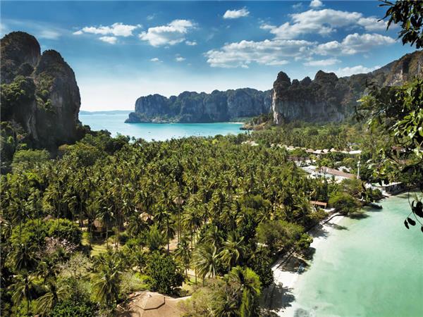 Under 30's Thailand tour