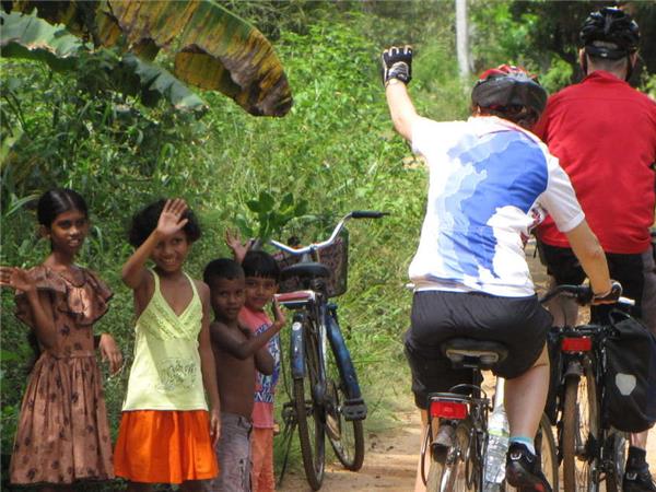Sri Lanka cycling tour