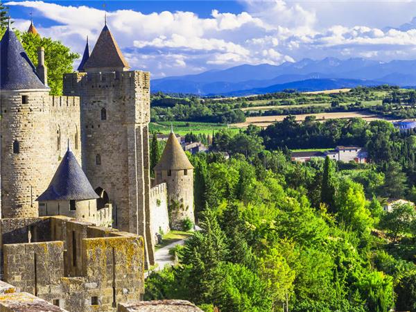 Canal du Midi cycling vacation in France