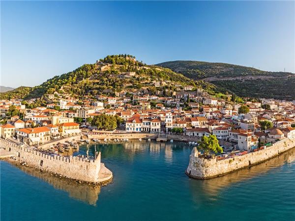 Greece highlights vacation with added comfort