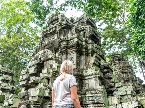 Cambodia vacation for under 30s