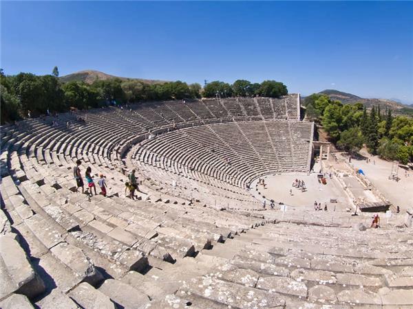 Crete to the Peloponnese vacation