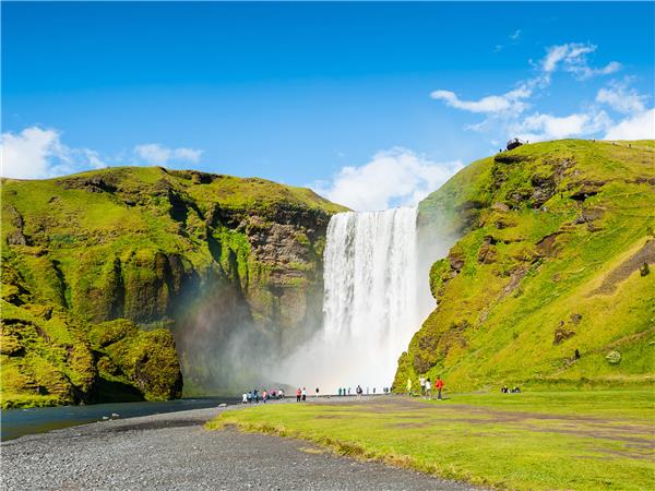 Camping in Iceland vacation for 18-29s