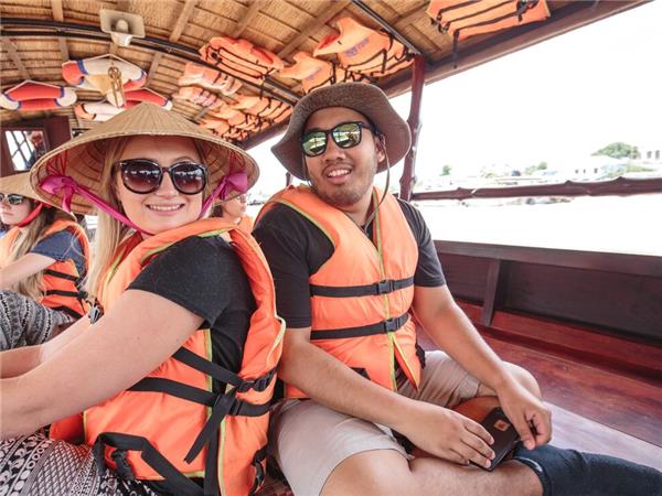 Vietnam 2 week tour for under 30's