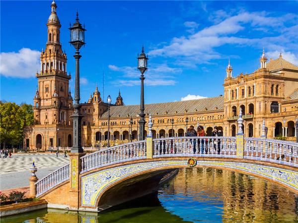 Seville to Porto cycling vacation