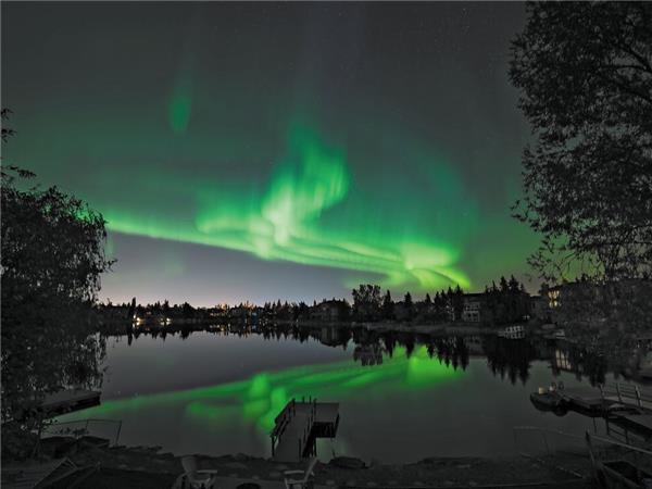 Canadian Rockies and Northern Lights tour