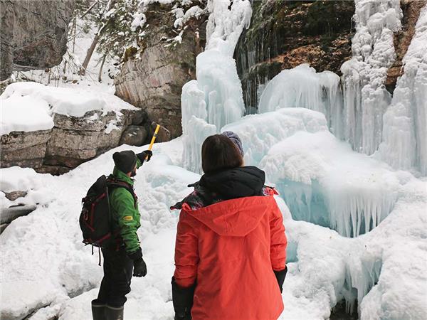 Canadian Rockies and Northern Lights tour