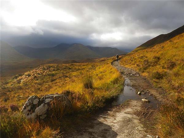 Autumn walking vacation in the Scottish Highlands