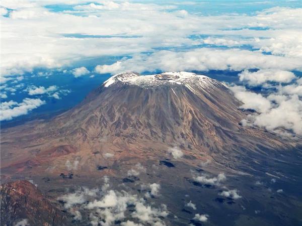 Lemosho trek up Kilimanjaro