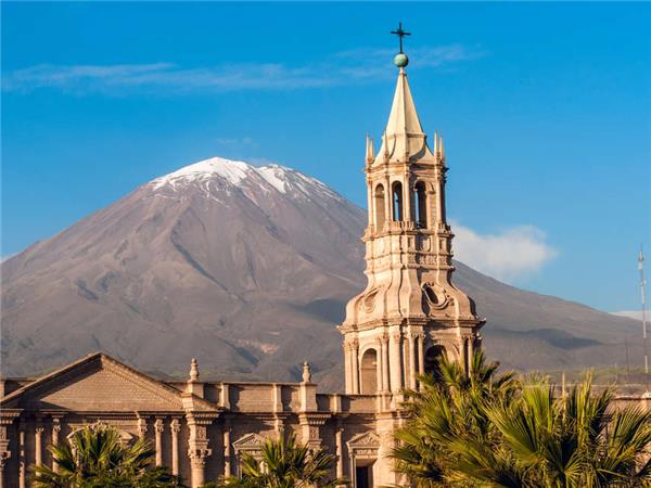 Peru small group highlights tour with added comfort