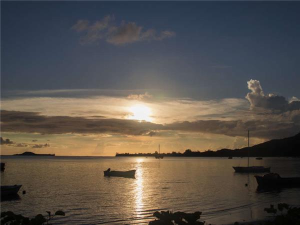Seychelles island hopping vacation