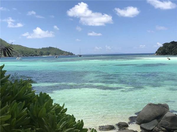 Seychelles island hopping vacation