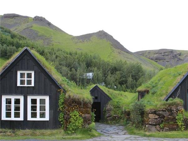 Iceland Northern Lights adventure vacation