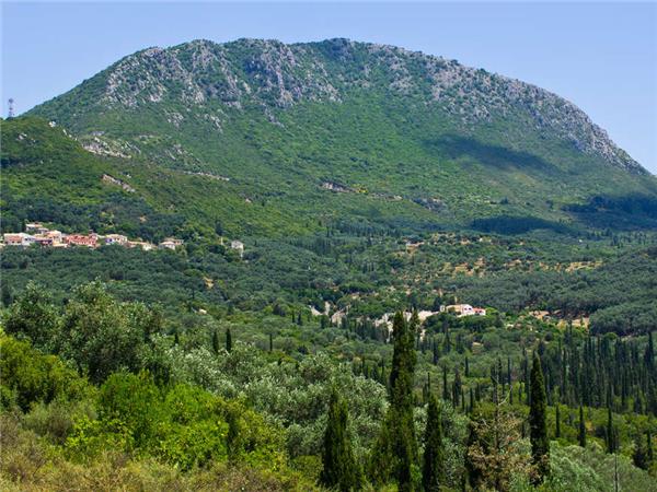 Walking the Corfu trail North vacation