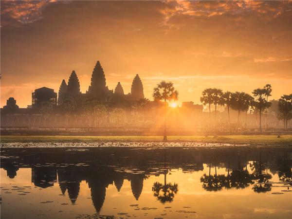 Small group vacation to Indochina