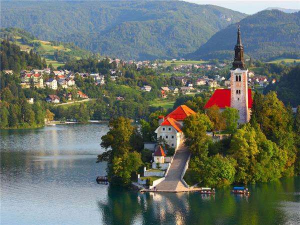 Alpine lakes of Slovenia vacation