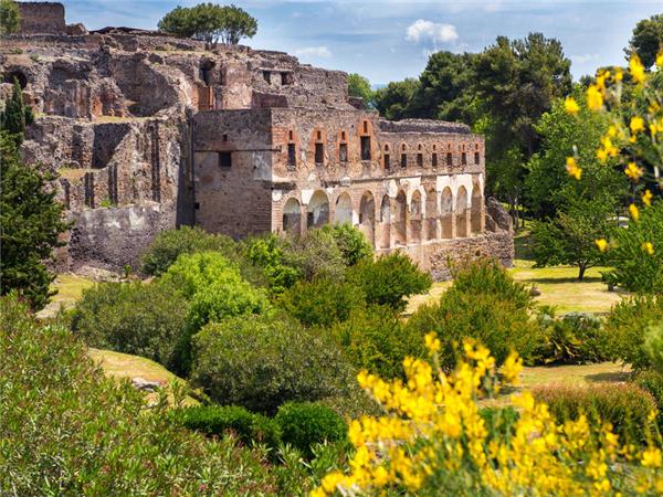 Highlights of Naples and the Amalfi Coast holiday