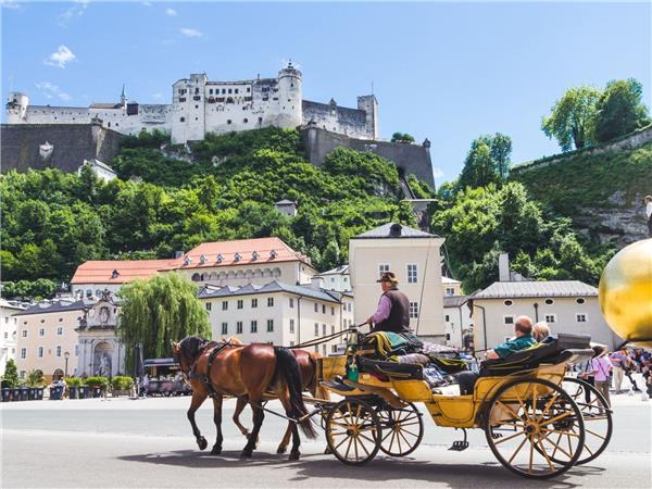 Austria walking vacations, walk the lake district