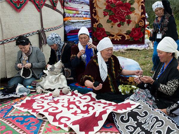 Walking in Kyrgyzstan vaction
