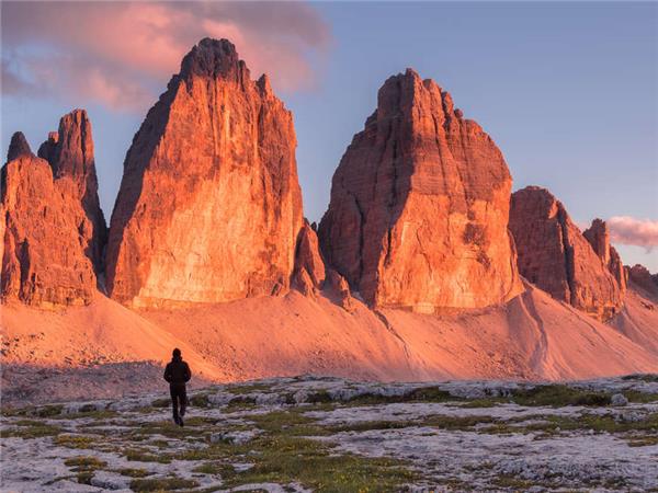 Italy hiking vacation in the Dolomites