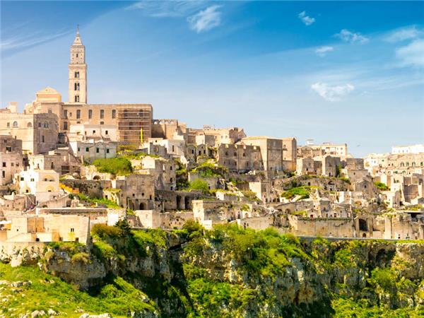 Puglia walking vacation in Italy