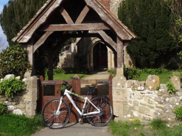 Isle of Wight cycling vacation, England
