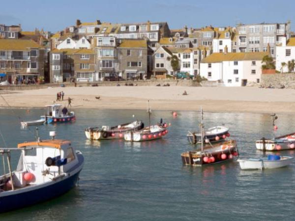 Cycling holiday in Cornwall, England