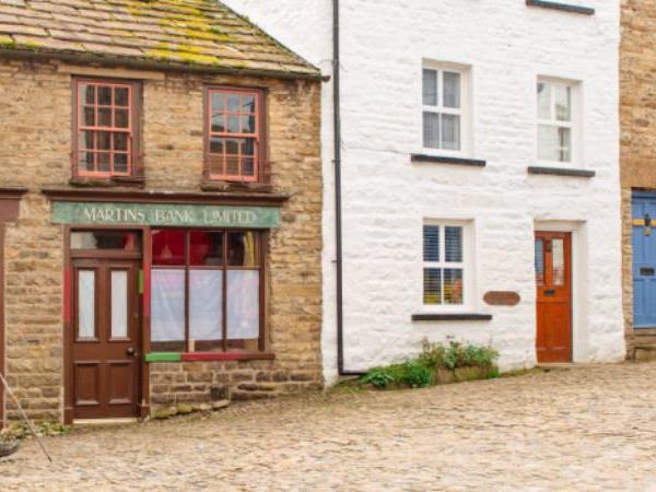 The Dales Way walking vacation in England