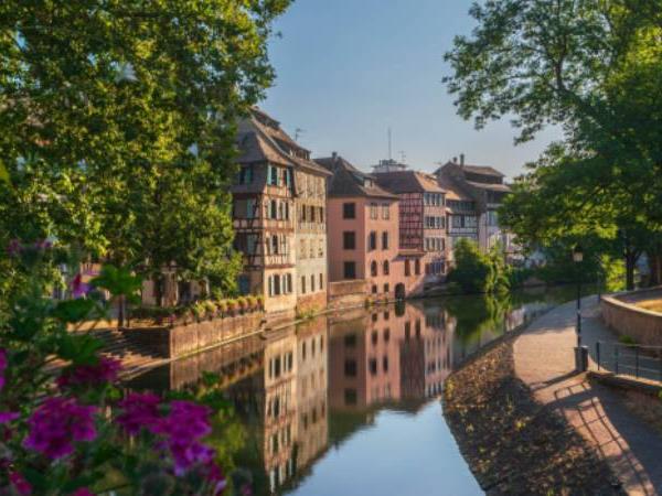 Alsace cycling vacation in France