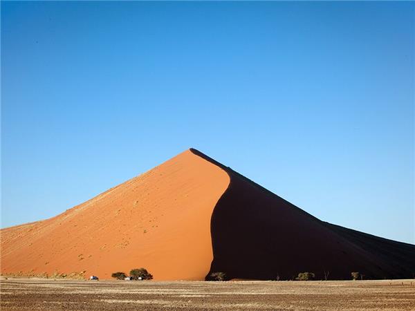 Premium Namibia small group vacation