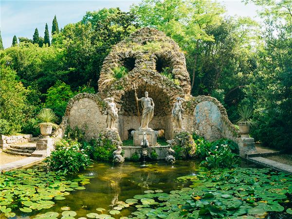 Split to Dubrovnik small group tour with added comfort
