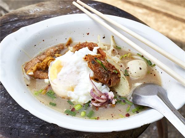 North Thailand group vacation, a food adventure