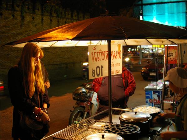 North Thailand group vacation, a food adventure
