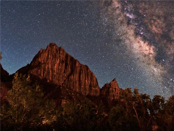 Hiking in Zion and Bryce National Parks